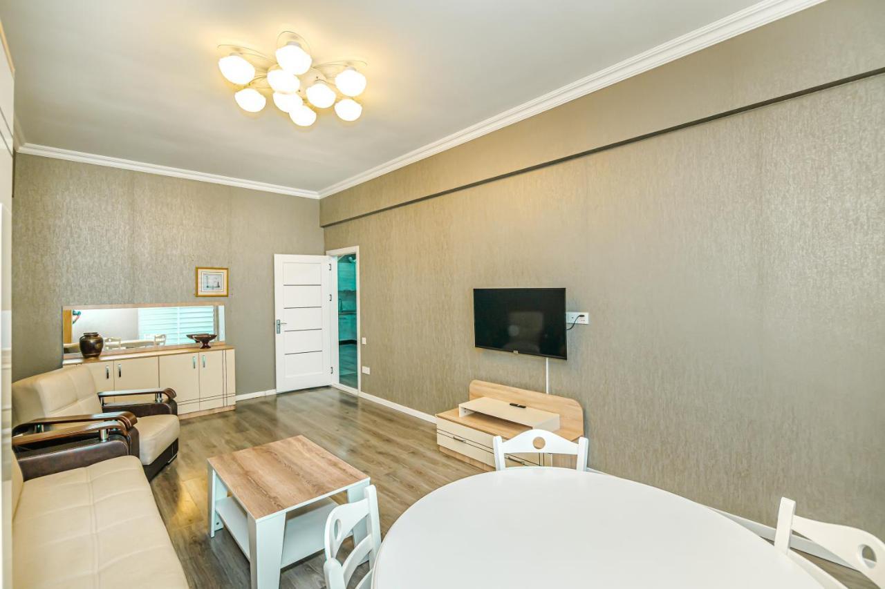Luxury 2 Room Apartment In The Center Baku Exterior foto